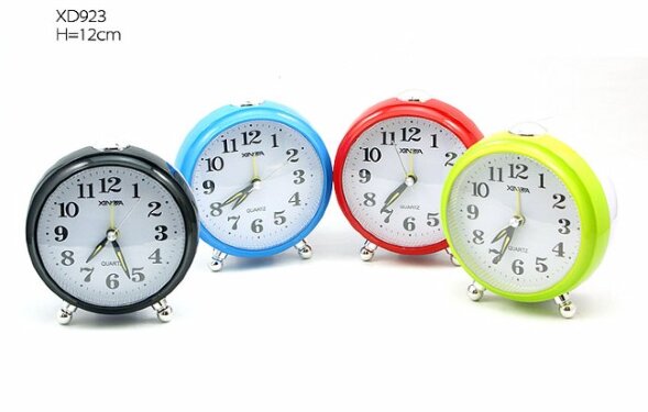 121273 (в уп.100шт.) - Будильник H=12см /XD923/ пл [01072533]
