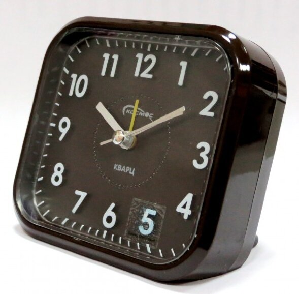 906-3 (в уп.60шт.) - Будильник Космос, кварцевый м [01085557]